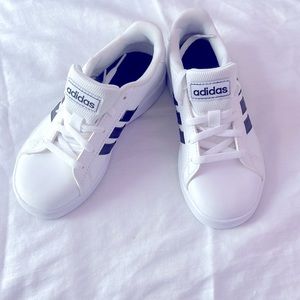 Kids adidas sneakers